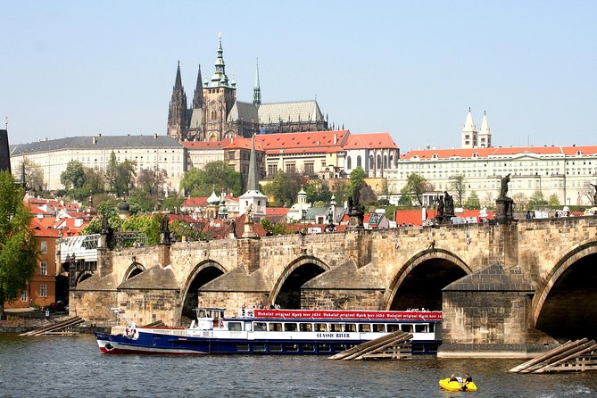 1 hour Prague Panoramic Vltava River sightseeing Cruise - Charles Bridge from the water