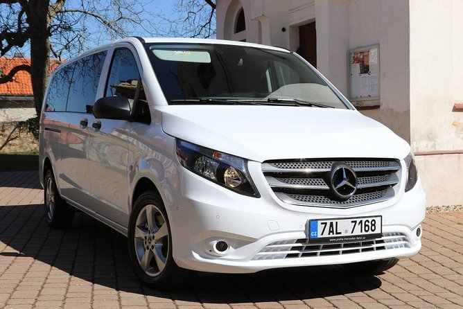 1-way Prague to Vilshofen private transfer - up to 7 passengers - Who will appreciate this transfer most