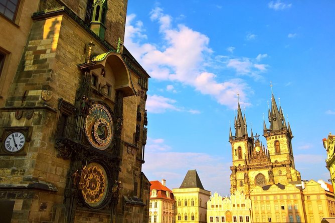 2:5-Hour Walking Tour of Old Town Prague with Boat Ride - Timing, Meeting Point, and Practical Details