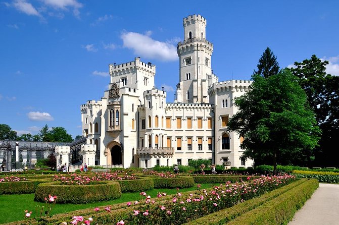2-Day Hluboka and Cesky Krumlov Tour from Prague - Český Krumlov, a town built for wandering