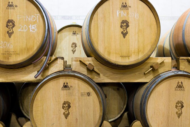 A delightful wine tasting in the scenic countryside with lunch - Is $360.83 a fair price?