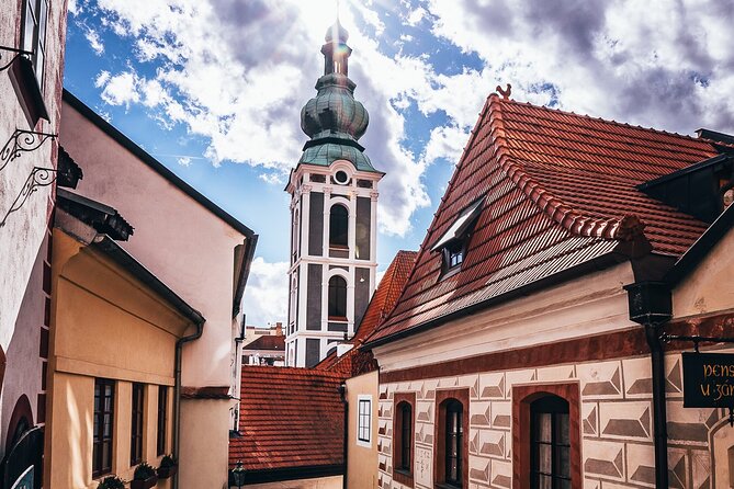 Best of Cesky Krumlov Old Town and Castle Exteriors - The castle route, from the first courtyard to the Bear Moat