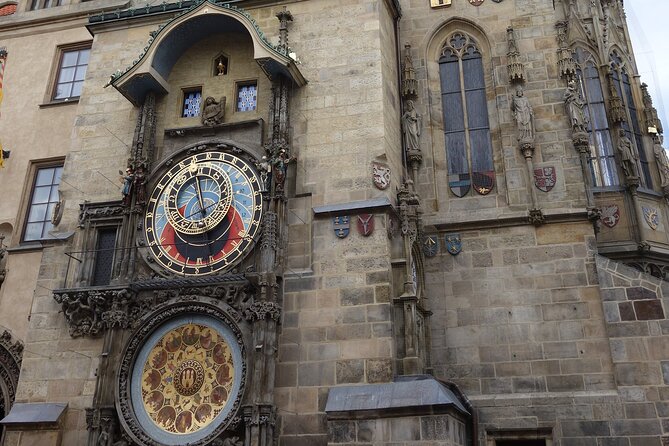 Best of Prague - City walking tour with Czech Cuisine Lunch - Prague Castle, the city’s seat of power