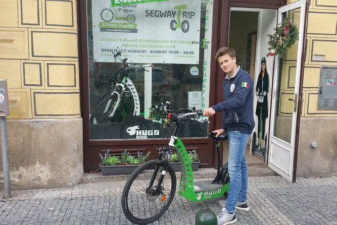 Best Prague Viewpoints: Guided E-Scooter Tour - Age, weight, fitness, and weather details