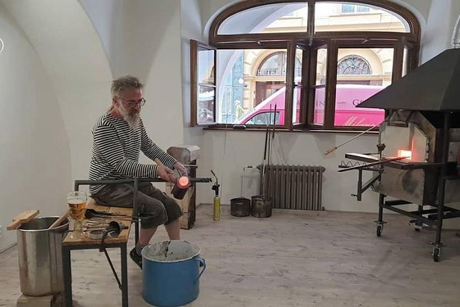Bohemian Glass blowing in Prague - Key points before you book