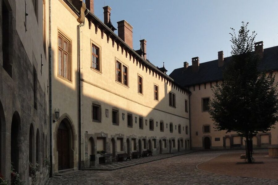 Bone Church and Kutna Hora Private Tour from Prague - Key points to know before booking