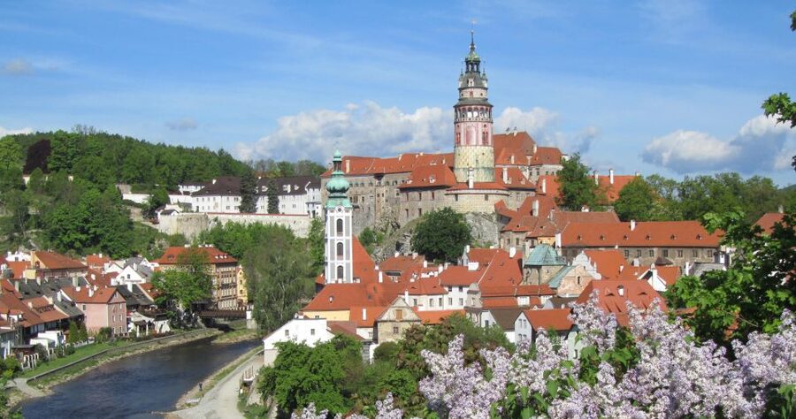 Český Krumlov: 2 Hour Private Walking Tour with Guide - Key points at a glance