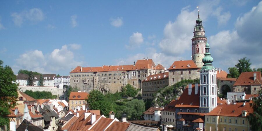 Český Krumlov: 2 Hour Private Walking Tour with Guide - Why a private walk suits Český Krumlov