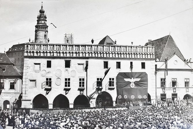 Český Krumlov 20th century tour - Key points to know before you book