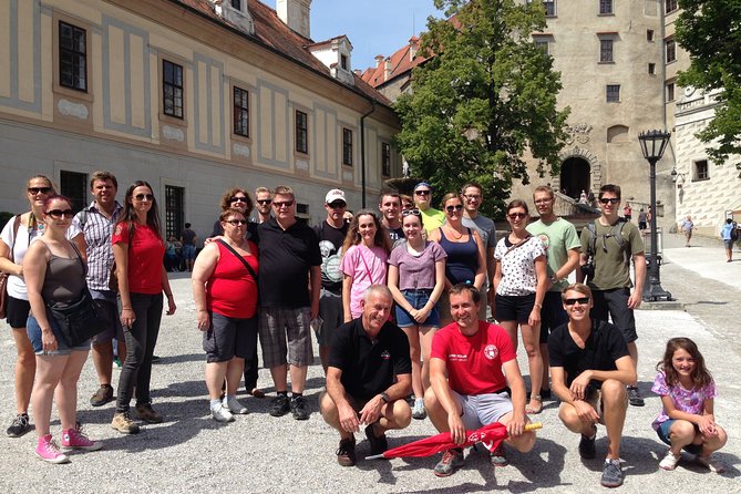 Český Krumlov Free Tour - What the $30.25 price means