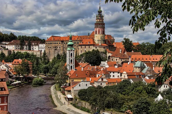 Cesky Krumlov Full day tour from Prague and back - What $140.28 buys you