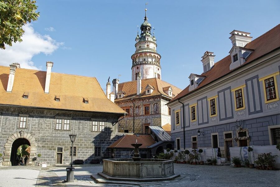 Cesky Krumlov Private Day Trip from Prague - A private drive that starts at your door
