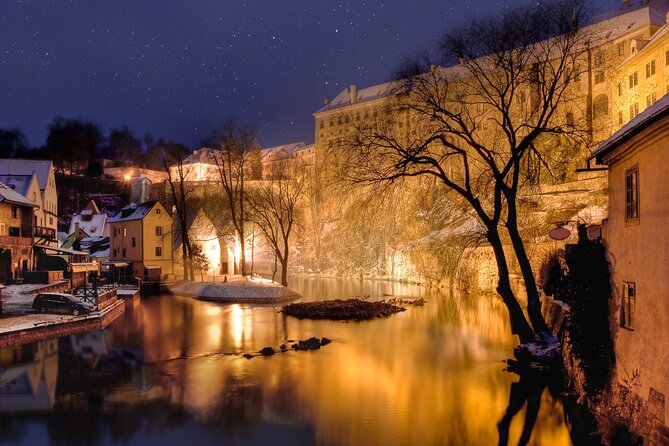 Cesky Krumlov Tour 4 hours - St. Vitus Church in ten focused minutes