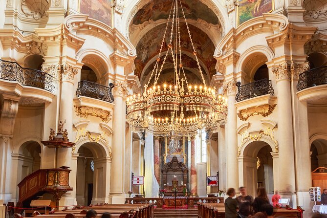 Classical Concert in St. Nicholas Church - The difference between live music and recorded sound