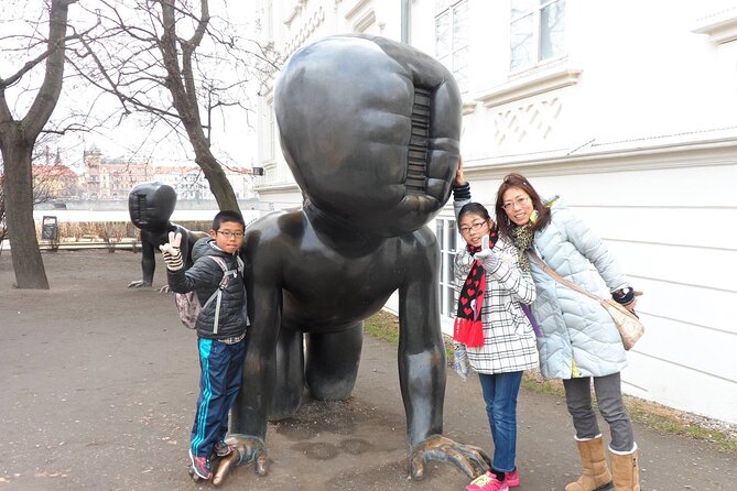 Communism and World War 2 Prague City Tour - Jewish Old Town and the wartime story