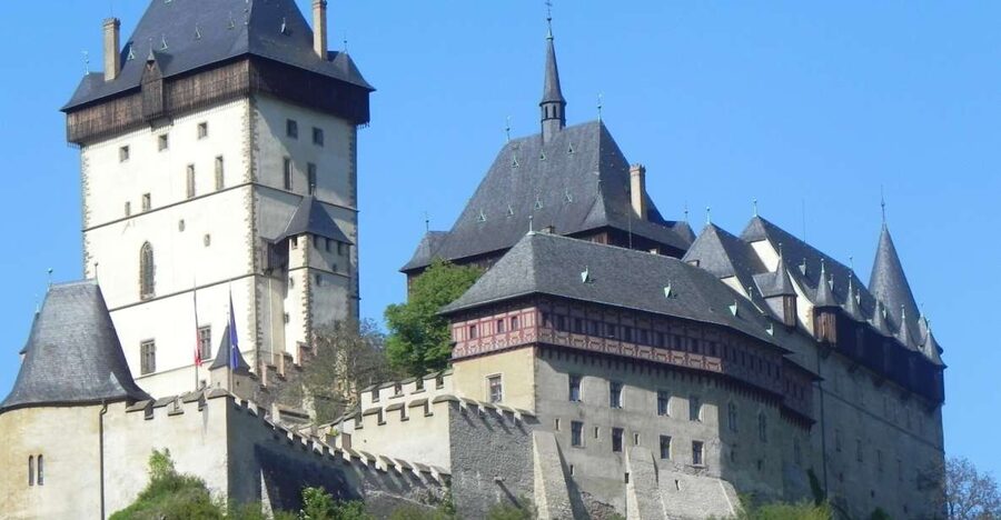 Countryside Bike Tour From Prague To Karlstejn Castle - Leaving Prague by Bike, Not Tour Bus
