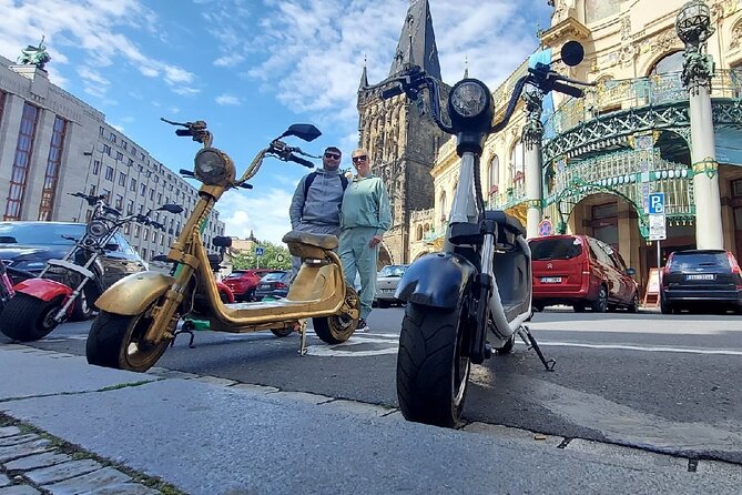 Create your own route on eScooter and enjoy Prague on wheels! - Crossing back through Lesser Town