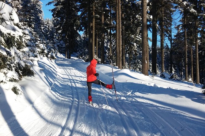 Cross-Country Skiing Guided Tour From Prague - Getting equipped in Bedřichov