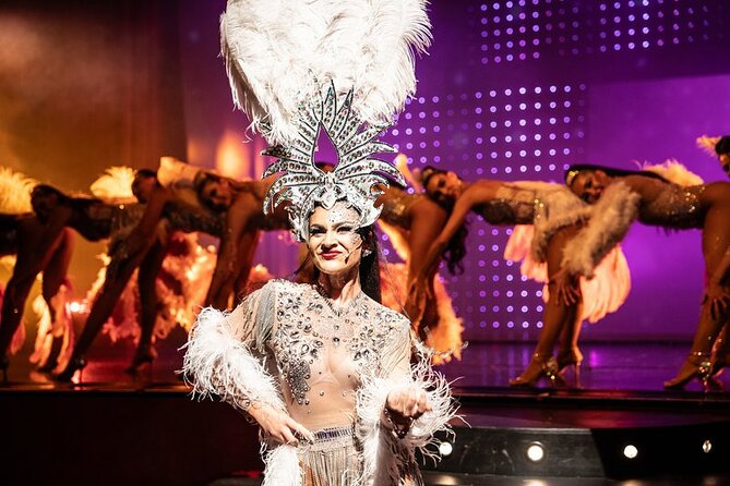 Czech Cabaret Show - What happens during the 2-hour-40-minute performance