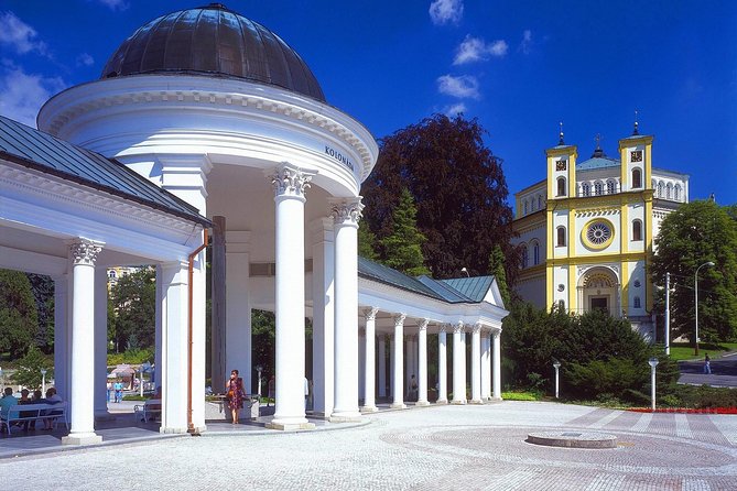 Czech Spas of Karlovy Vary and Marianske Lazne from Prague - Weather, walking, and practical comfort