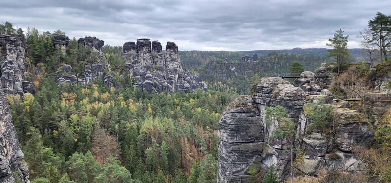 Day trip from Prague to Bohemian and Saxon Switzerland - Pravčická Gate and the climb to Falcon’s Nest