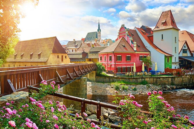 Day Trip to the Fairytale Town of Cesky Krumlov - Why Cesky Krumlov makes a worthwhile day from Prague