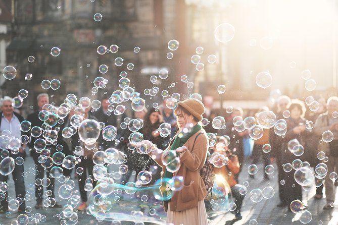 Discover Prague’s most Photogenic Spots with a Local - Pařížská Street and Prague’s polished boulevard