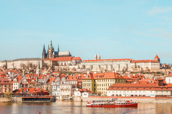 Discover the Best of Prague: Private Tour incl Best beer tasting - What the three-hour route gives you