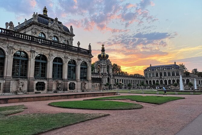 Dresden Christmas Markets And Old Town Tour - From Prague - Timing, walking, and group size