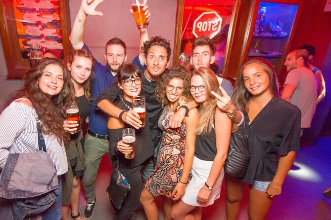 Drunken Monkey Pub Crawl with Open Bar & Club Entry - Who will enjoy this party crawl