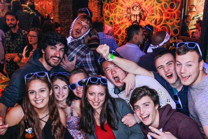 Drunken Monkey Pub Crawl with Open Bar & Club Entry - How to get better value from the six hours