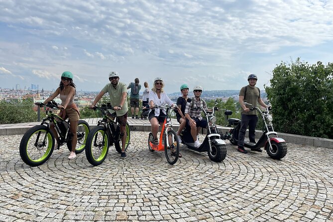E-Bike, E-Scooter Viewpoint Fun Tour - Lennon Wall and Charles Bridge