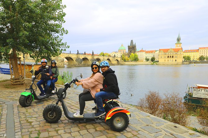 E-Bike, E-Scooter Viewpoint Fun Tour - What the guides add