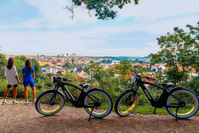 Ebike Sunset tour of Prague - Riding through Letna Park