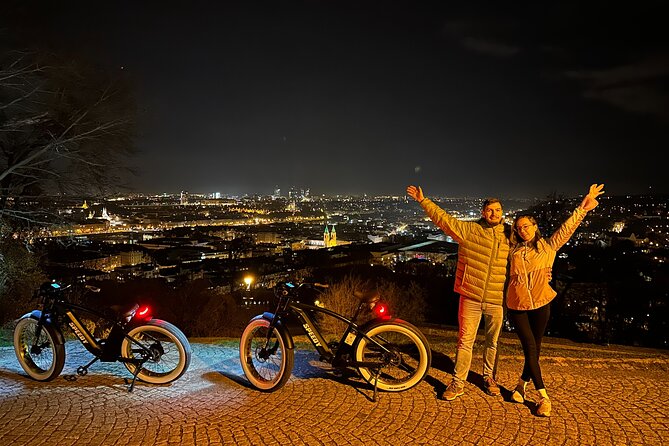 Ebike tour in Prague - Express Tour - Rudolfinum and elegant Parizska Street