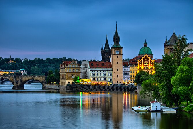 Evening View Walk in Prague - Key points at a glance
