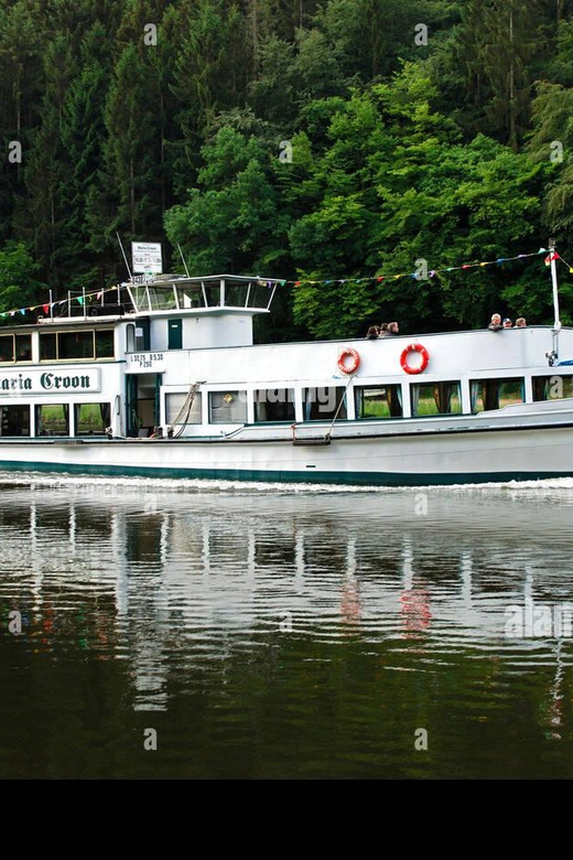 Exclusive Christmas cruise with Christmas Eve buffet - Who should book this evening?