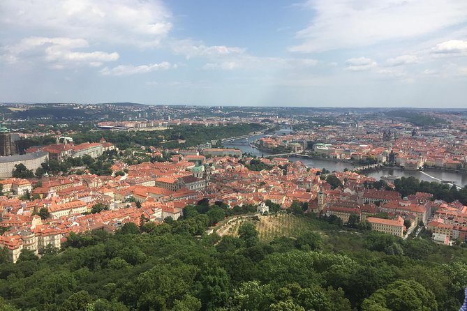 FAT TIRE E-BIKE GREAT TOUR - river, parks & panoramic views tour - Why an e-bike makes sense in hilly Prague