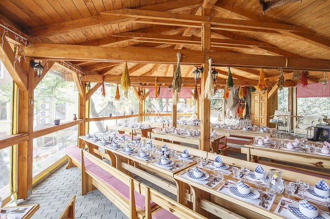 Folk Dinner Experience in Prague with Transportation - The restaurant question: what to expect from the venue