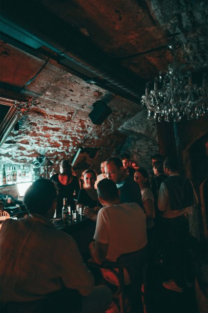 Friday Night Live Music in Old Town at Le Valmont - FAQ