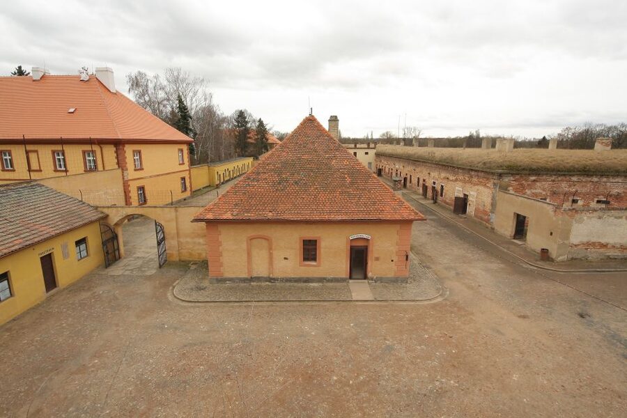 From Prague: All-inclusive Bus Tour to Terezin Memorial - The Small Fortress and its prison cells