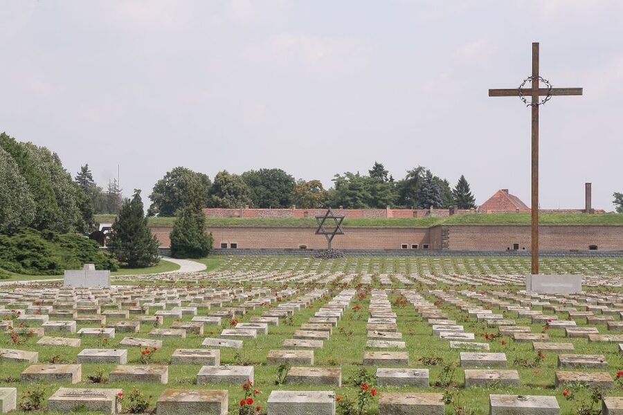 From Prague: All-inclusive Bus Tour to Terezin Memorial - The crematorium and the hardest moments