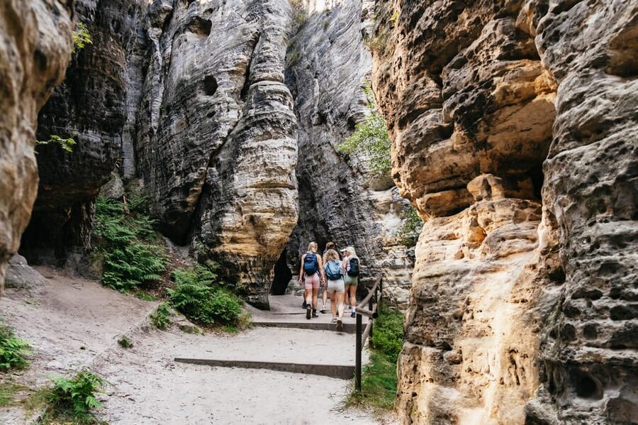 From Prague: Bohemian & Saxon Switzerland Iconic Day Trip - How hard is the walking?