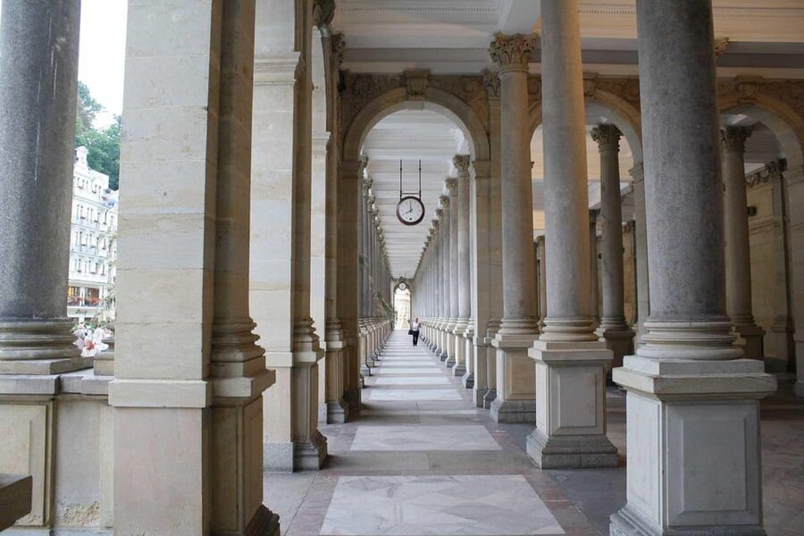 From Prague: Day trip to Karlovy Vary - What the $349 price really buys