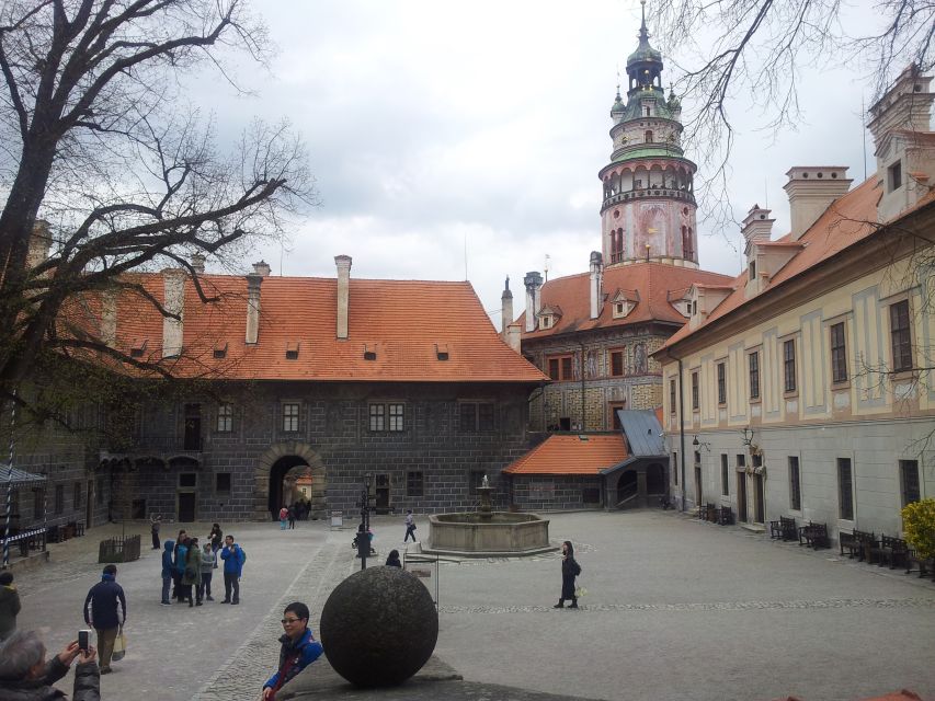 From Prague: Full-Day Český Krumlov Tour with Lunch - Is $102 good value?