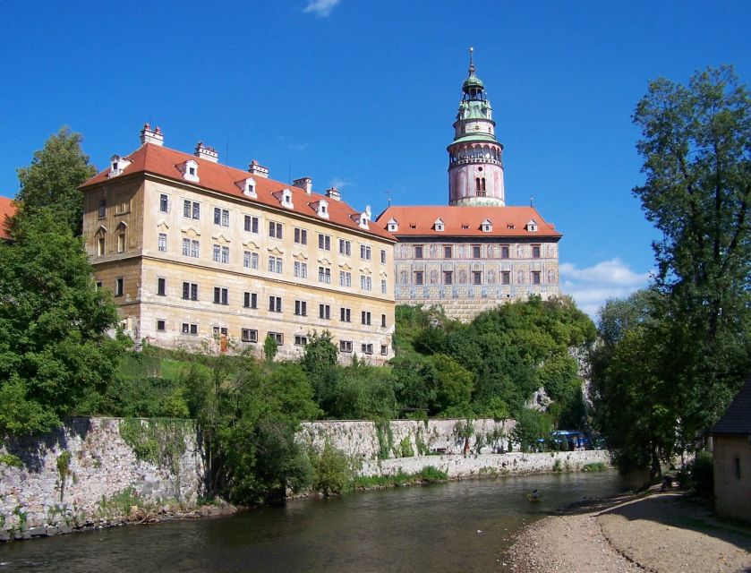 From Prague: Full-Day Trip to Český Krumlov - The castle, tower, and Baroque theater
