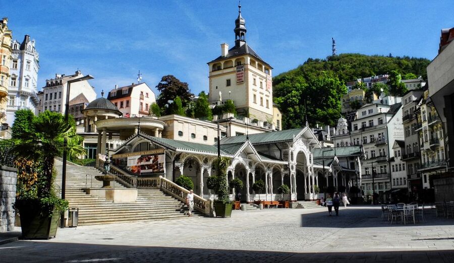 From Prague: Karlovy Vary Full-Day Tour - Should you book this Karlovy Vary day trip?
