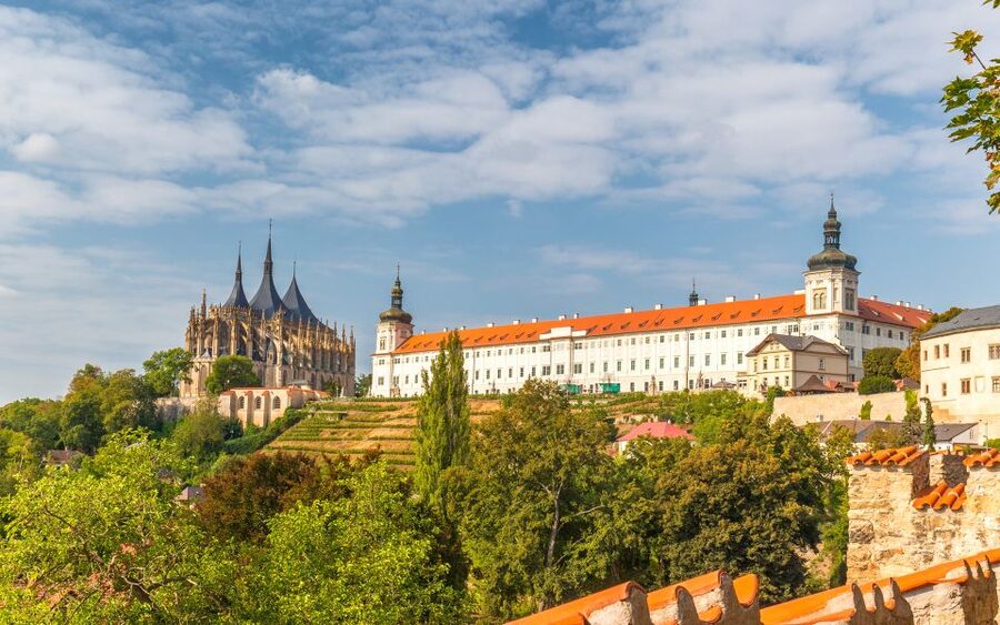 From Prague: Kutná Hora Day Excursion with Bone Church - Key points to know before booking