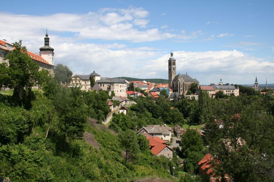 From Prague: Kutná Hora Day Excursion with Bone Church - Sedlec Ossuary: a serious visit to the Bone Church