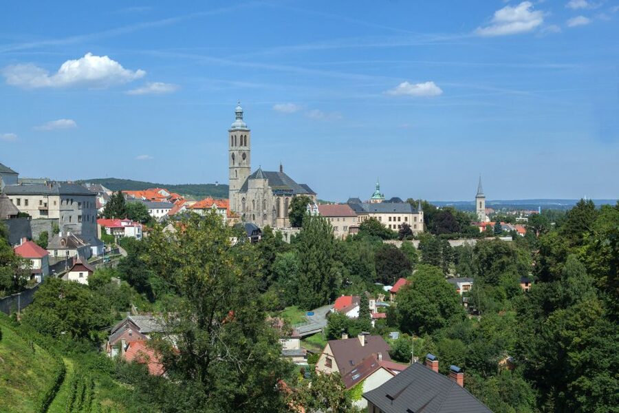From Prague: Kutna Hora UNESCO Site Tour with Bone Chapel - The Hussite Wars and the people behind the monuments